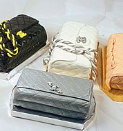 Праздничный торт «Сумочки Шанель»